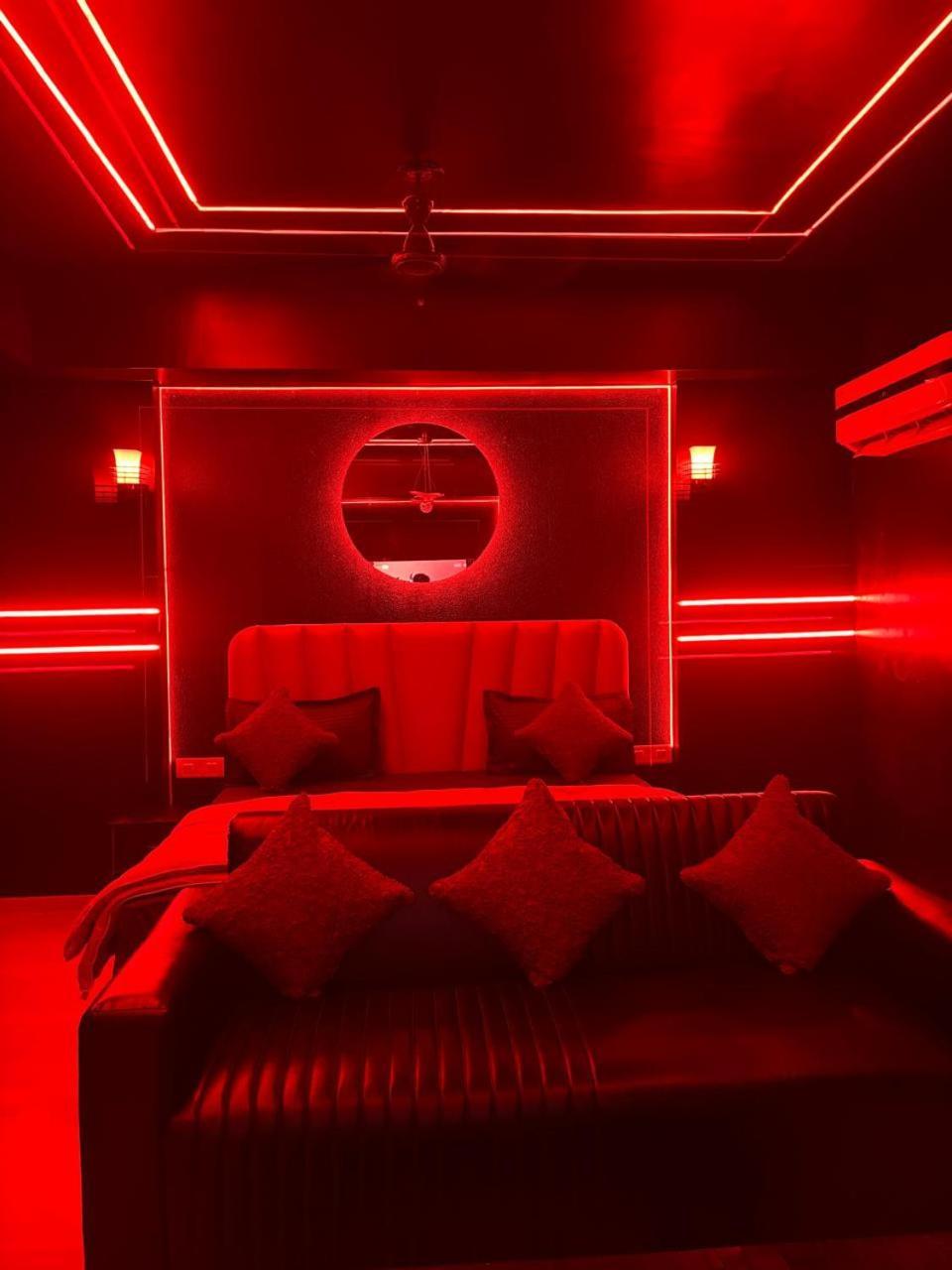 Dolphin Inn & Suites Manhattan Lakhnau Kültér fotó